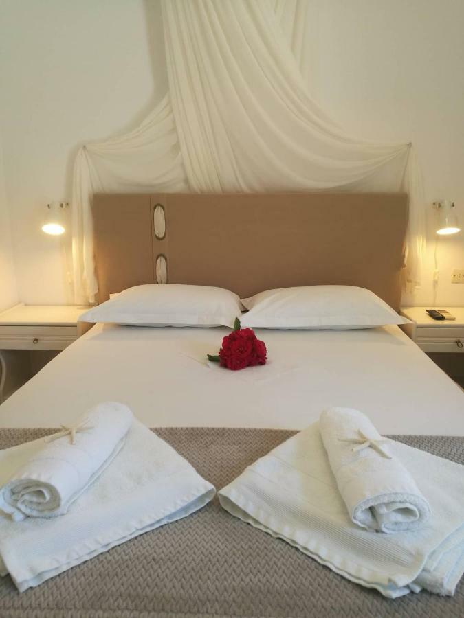 Andreas And Petrinela Rooms Triovasálos Zewnętrze zdjęcie